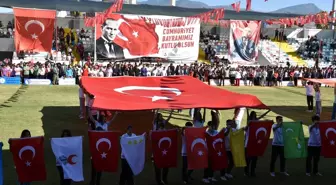 Antalya'nın ilçelerinde 29 Ekim Cumhuriyet Bayramı kutlandı