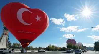 29 Ekim Cumhuriyet Bayramı'nda Sıcak Hava Balonları Gösterisi