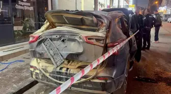 Gaziantep'te park halindeki otomobilde bulunan mutfak tüpü patladı: 1 yaralı