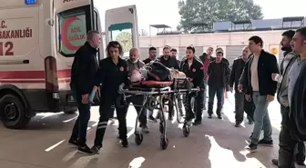 İnegöl'de İnşaatta İskele Devrildi: Bir İşçi Ağır Yaralandı