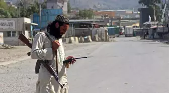 Taliban ve Pakistan Arasında Sınırda Şiddetli Çatışmalar