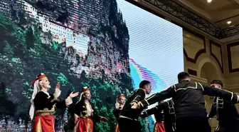 Kazakistan'da Cumhuriyet'in 102. yılı kutlandı