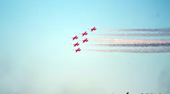 Kırklareli'de Türk Yıldızları'nın Unutulmaz Gösterisi