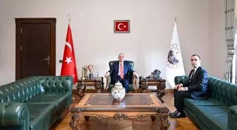 Kırklareli'nde Atatürk ve Cumhuriyet Bayramı Temalı Resim Sergisi Açıldı