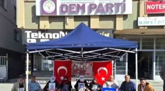 Muş'ta Aileler PKK'dan Kaçırılan Çocukları İçin Teslim Olma Çağrısı Yapıyor