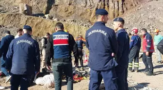 Akyazı'da Yol Yapımında Kuyuya Düşen İşçi Hayatını Kaybetti