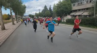 Suluova'da 'Cumhuriyet Koşusu' düzenlendi