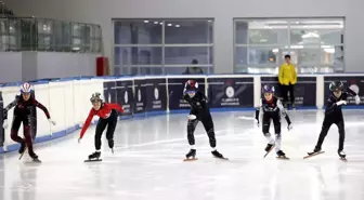 Erzurum'da Short Track Federasyon Kupası Heyecanı
