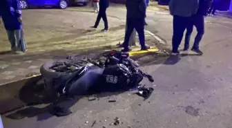 Kocaeli'de Motosiklet İş Makinesiyle Çarpıştı: Sürücü Ağır Yaralı