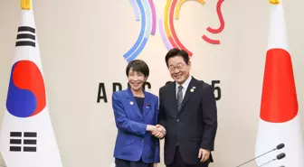 Japonya ve Güney Kore Liderlerinden İlişkilerin Geliştirilmesi Üzerine Görüşme