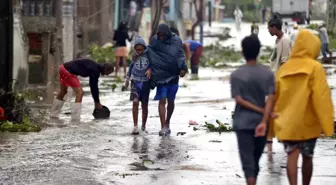 Melissa Kasırgası Karayipler'de Can Kayıplarını Artırdı