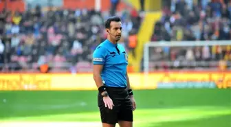 Kayserispor ile Kasımpaşa Maçını Kadir Sağlam Yönetecek