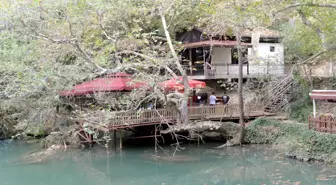 Kurşunlu Şelalesi'ndeki Kenan Evren Köşkü, 14 Yıldır Kafeterya Olarak İşletiliyor