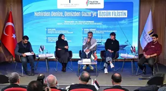 İstanbul'da 'Özgür Filistin' Paneli Düzenlendi