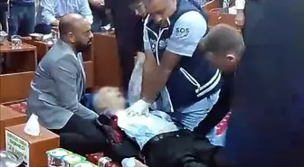 Sıra gecesinde halay çeken yaşlı adamın 5 dakika sonra kalbi durdu