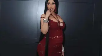 Cardi B'nin canlı yayındaki hijyen itirafı şaşkınlık yarattı