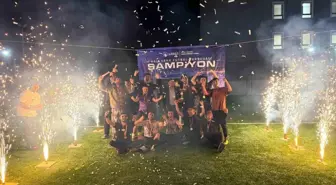 Cumhuriyet Bayramı Halı Saha Turnuvası Düzenlendi