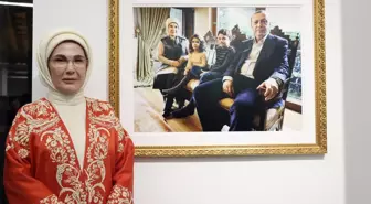 Emine Erdoğan, Vakıfbank Sanat Galerisi'nin açılış törenine katıldı
