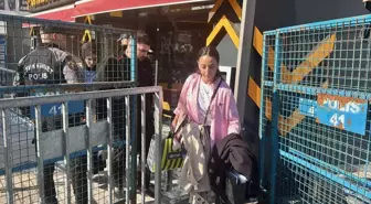 Gebze'de Çöken Binanın Çevresindeki 12 Bina Boşaltıldı