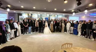 Konya'da 35 Genç Çiftin Toplu Nikah Töreni Gerçekleştirildi
