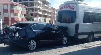 Konya'da Zincirleme Trafik Kazası: 2 Yaralı