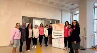 Tokat Üniversitesi Ebelik Bölümü'nden Meme Kanseri Farkındalık Etkinliği