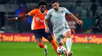 Trendyol Süper Lig'de Golsüz İlk Yarının Ardından RAMS Başakşehir, Kocaelispor ile Karşılaşıyor