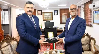 Erzurum Valisi, İran Başkonsolosu'na Ziyarette Bulundu