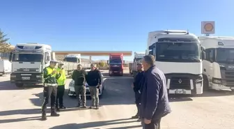 Zara'da Sürücülere Kış Şartları Hakkında Bilgilendirme