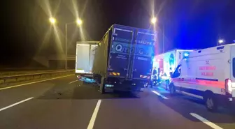 Bolu'da Otoyolda Feci Kaza: Kamyon Sürücüsü Hayatını Kaybetti