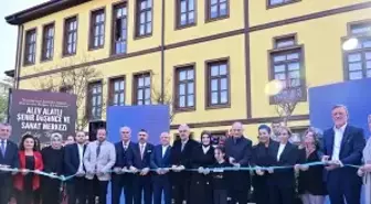 Bakan Göktaş: Alev Alatlı çağın ötesinde eserler üretti