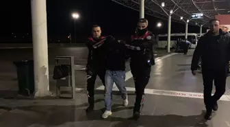 Isparta'da Polis, 400 Kullanımlık Uyuşturucu ile Bir Kişiyi Yakalandı