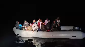 Çeşme ve Seferihisar'da 42 Düzensiz Göçmen Yakalandı, 24'ü Kurtarıldı