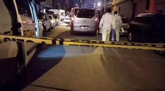 Ümraniye'de Aile İçinde Cinnet: İki Kişi Öldürüldü