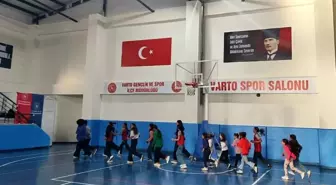 Varto'da Voleybol Kursu Yoğun İlgi Görüyor