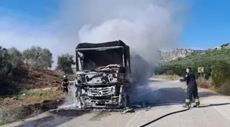 Adana'da Tır Yangını: Araç Kısmen Hasar Gördü