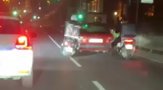 Eyüpsultan'da Kurye İyiliği: Arızalanan Araca Yardım Edildi