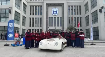 Kız öğrenciler, geliştirdikleri projelerle imam hatip geleneğini teknolojiyle buluşturuyor