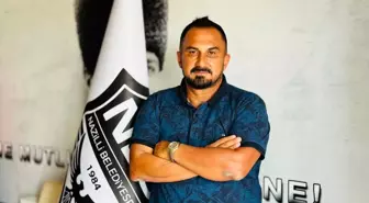 Nazillispor'da Teknik Direktör Yüksel Yeşilova Görevden Ayrıldı