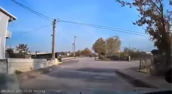 Bursa'da Otobüsle Kafa Kafa Çarpışmaktan Kıl Payı Kurtulan Sürücünün Anları Kamerada