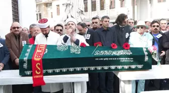 Türk Sinemasının Önemli İsimlerinden Engin Çağlar Hayatını Kaybetti