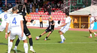 Isparta 32 Spor, Ankara Demirspor'u 4-0 Yenerek Farklı Bir Galibiyet Aldı