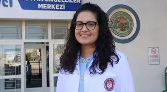 Selen İşlek: İşitme Engeliyle Mücadele Eden Doktor