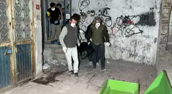 Adıyaman'da Yaşlı Adam Yalnız Yaşadığı Evinde Ölü Bulundu