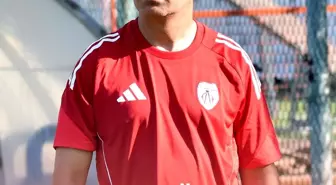 Altınordu'da Teknik Direktör Namet Ateş Görevinden Ayrıldı