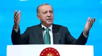 Cumhurbaşkanı Erdoğan, 'İslam alemi Sudan'da akan kanı durdurmalı. Sudan'ın toprak bütünlüğünü korumalıyız. Sudan'ın yanında olmalıyız' dedi.