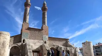 Sivas Cumhuriyet Üniversitesi'nden Doğu Türkistan İçin Farkındalık Etkinliği