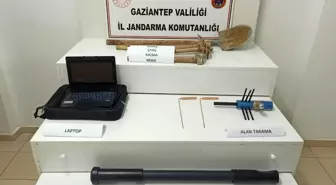 Define Arayışı Sırasında 9 Şahıs Suçüstü Yakalandı