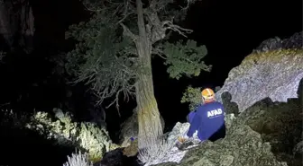 Karaman'da Kayalıklardan Düşen Genç Hayatını Kaybetti