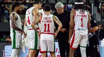 Karşıyaka Basketbol Sezona Kötü Başladı, Antrenör Beşok ile Yollar Ayrılabilir